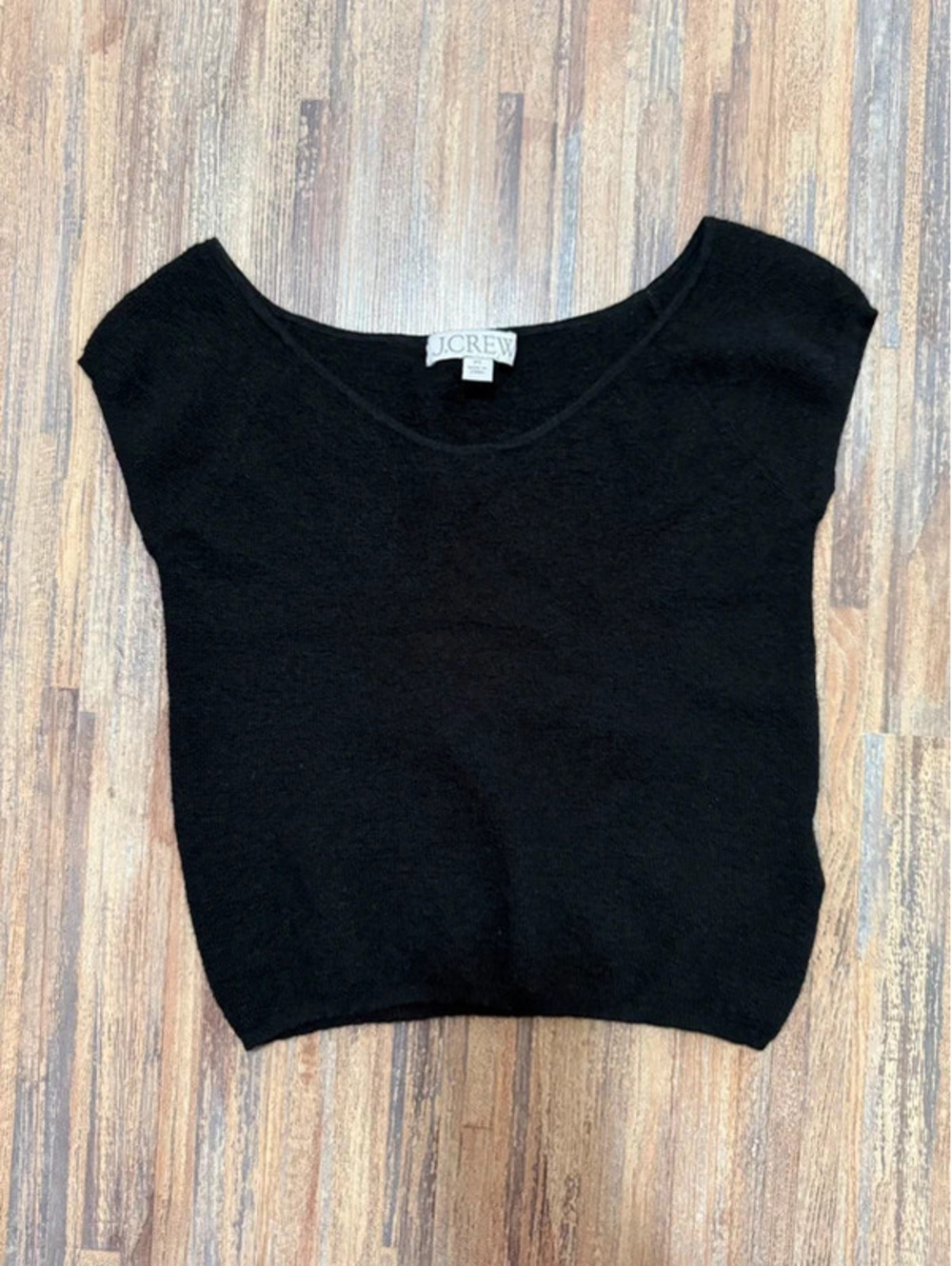 J crew XS black top cropped  70% cashmere 30% silk